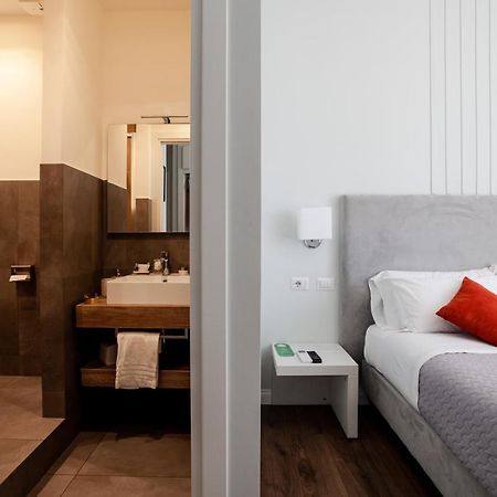 Eighty Four Luxury Rooms Roma Exterior foto