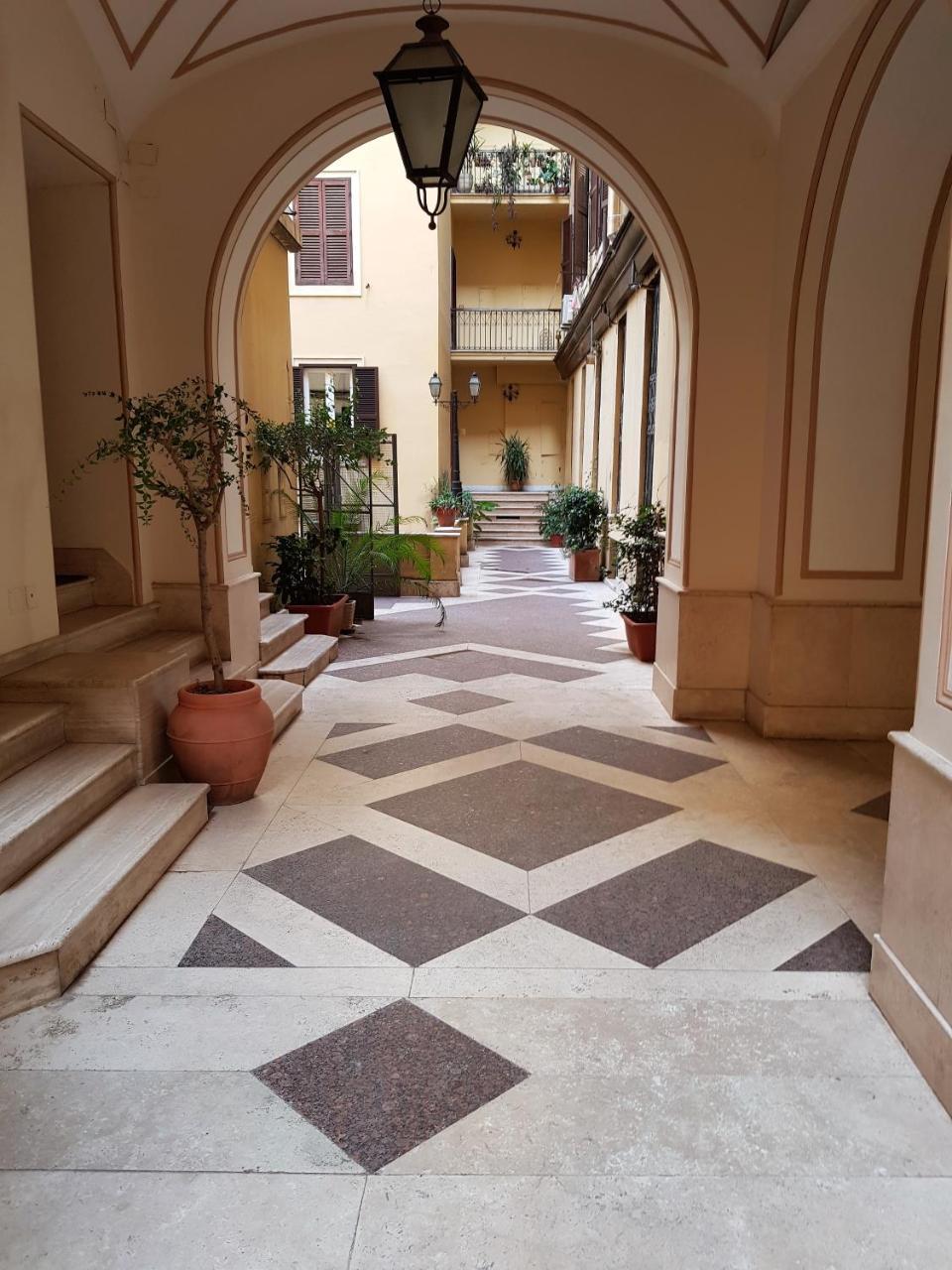 Eighty Four Luxury Rooms Roma Exterior foto